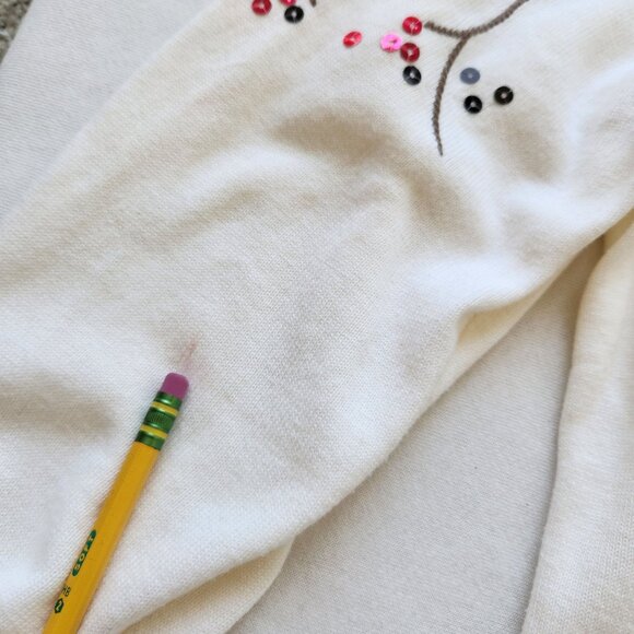 Embroidered Cardinal Sequins Cardigan Sweater Cream Red Grandma Winter Holiday - Picture 11 of 13